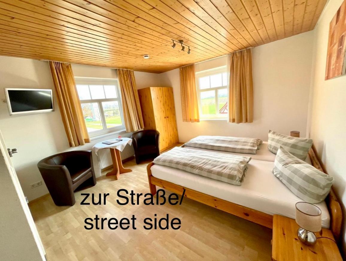 Landgasthof Linde Hepbach, Hotel & Restaurant Маркдорф Екстериор снимка